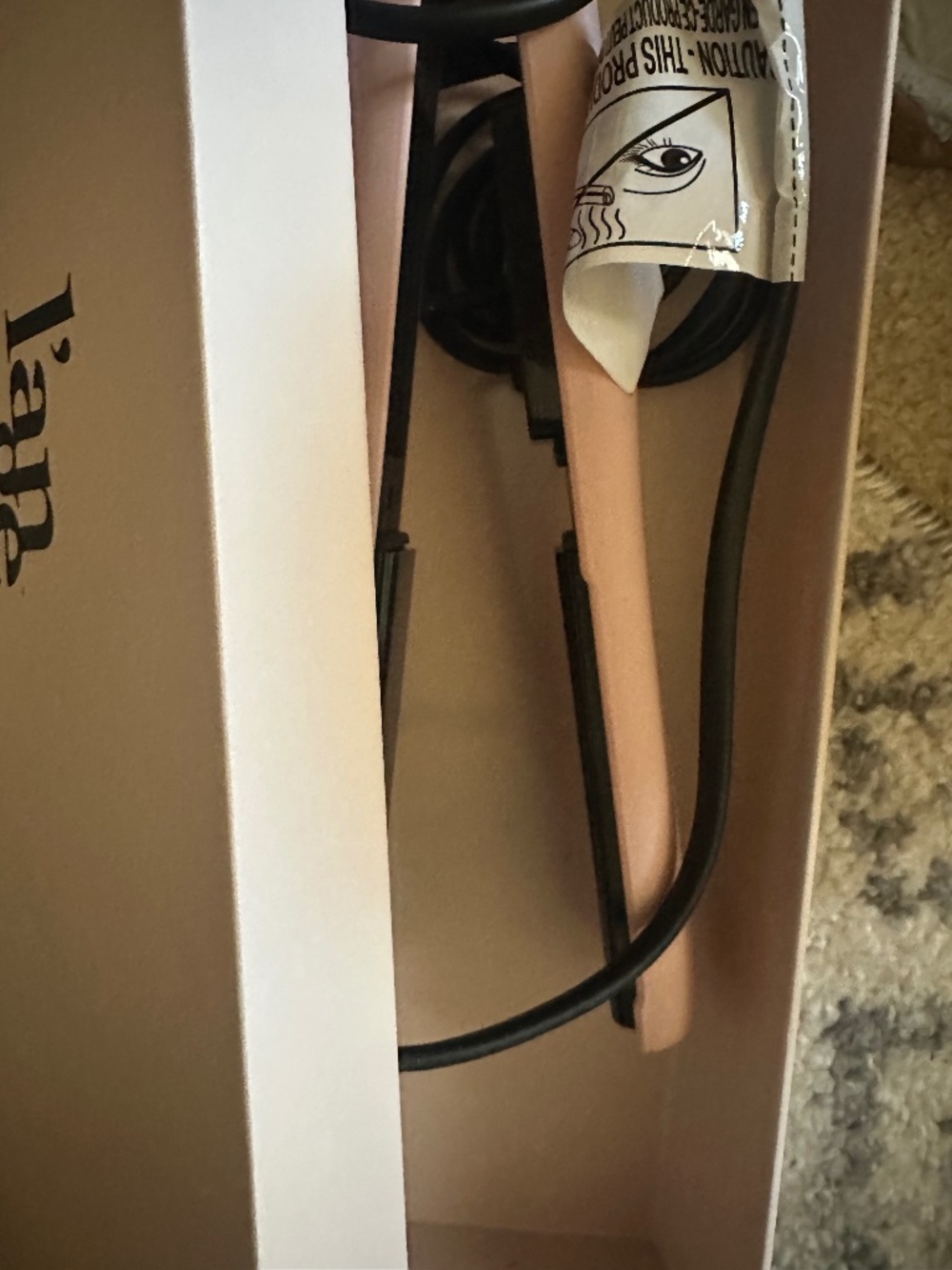 Skinny l’ange flat iron never used